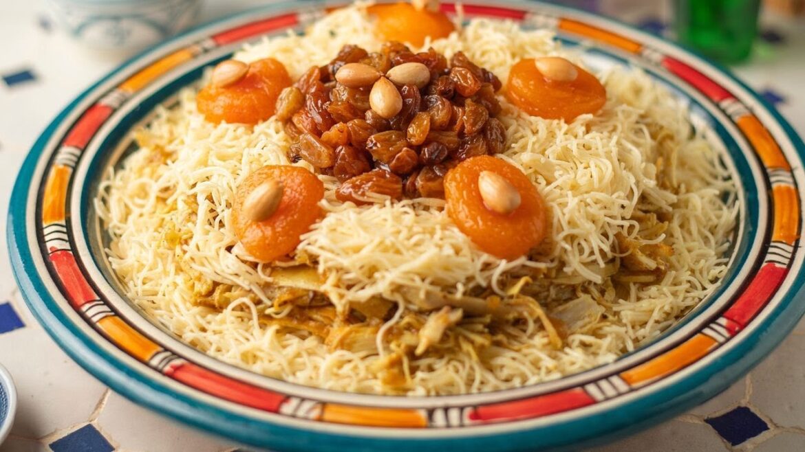 [ENG] Seffa Madfouna "Sweet Vermicelli Seffa with Hidden Chicken" | Flavors of Morocco