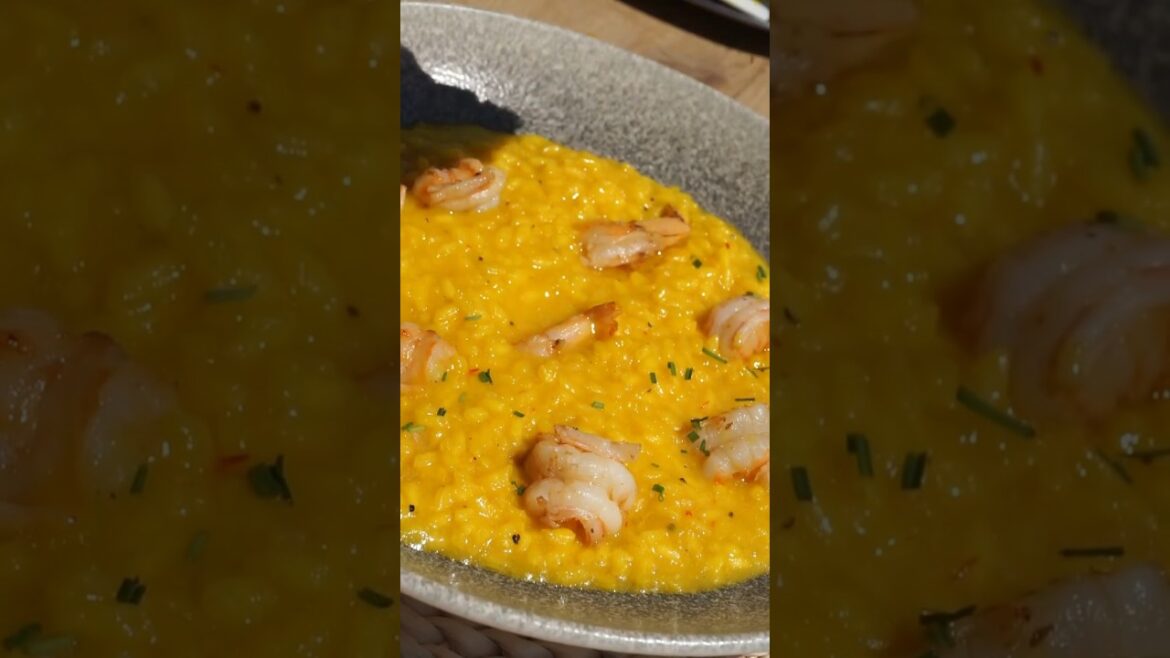 Saffron risotto with shrimps  #slowfood  #italianfood #fromscratch