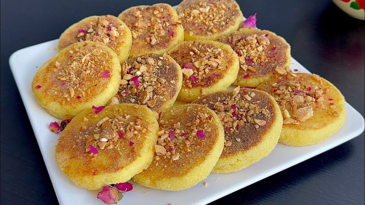 La Meilleure Recette de Mini Harcha (Galette Marocaine) à Essayer ! La Meilleure Recette de Mini Harcha (Galette Marocaine) à Essayer !
