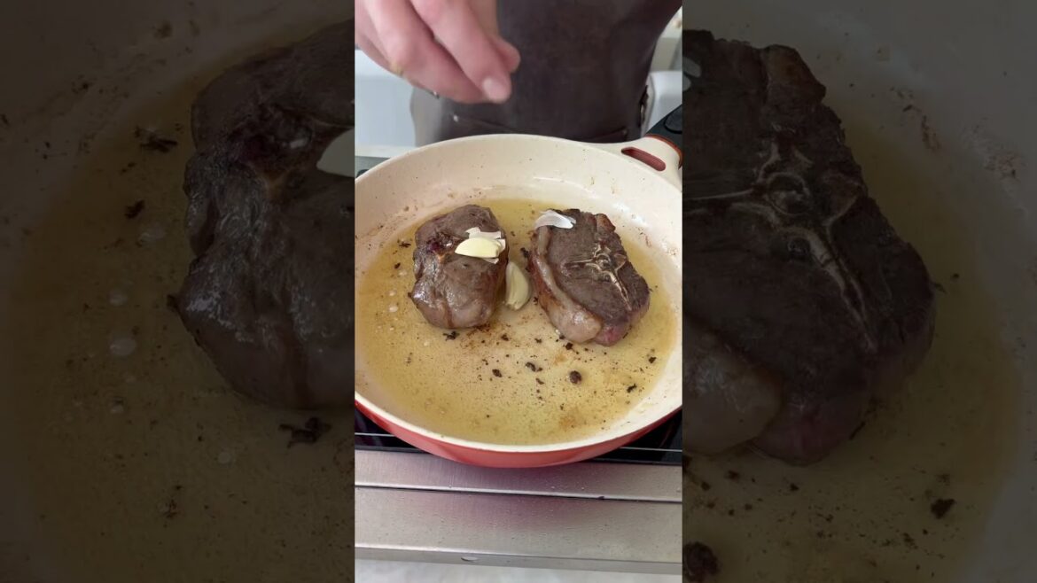 RISOTO DE TOMATE SECO E T-BONE DE CORDEIRO RISOTO DE TOMATE SECO E T-BONE DE CORDEIRO