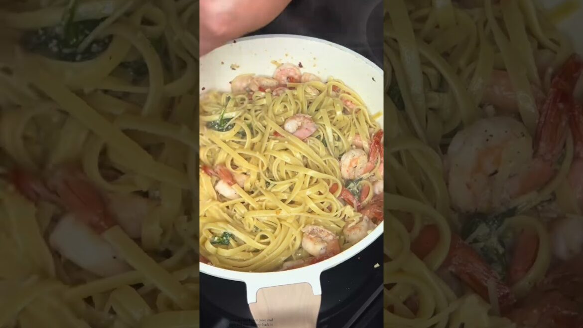 Yummy Lemon Garlic Shrimp Pasta #easydinnerideas #quickdinner Yummy Lemon Garlic Shrimp Pasta #easydinnerideas #quickdinner