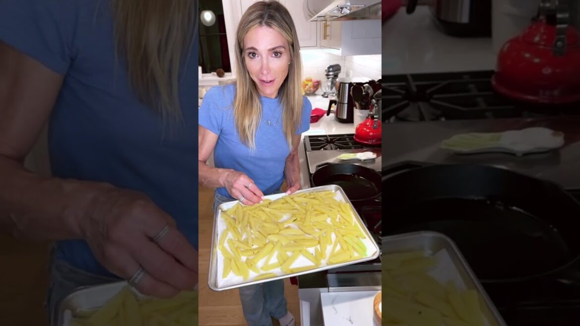 Yia yia's Famous (Greek) French Fries