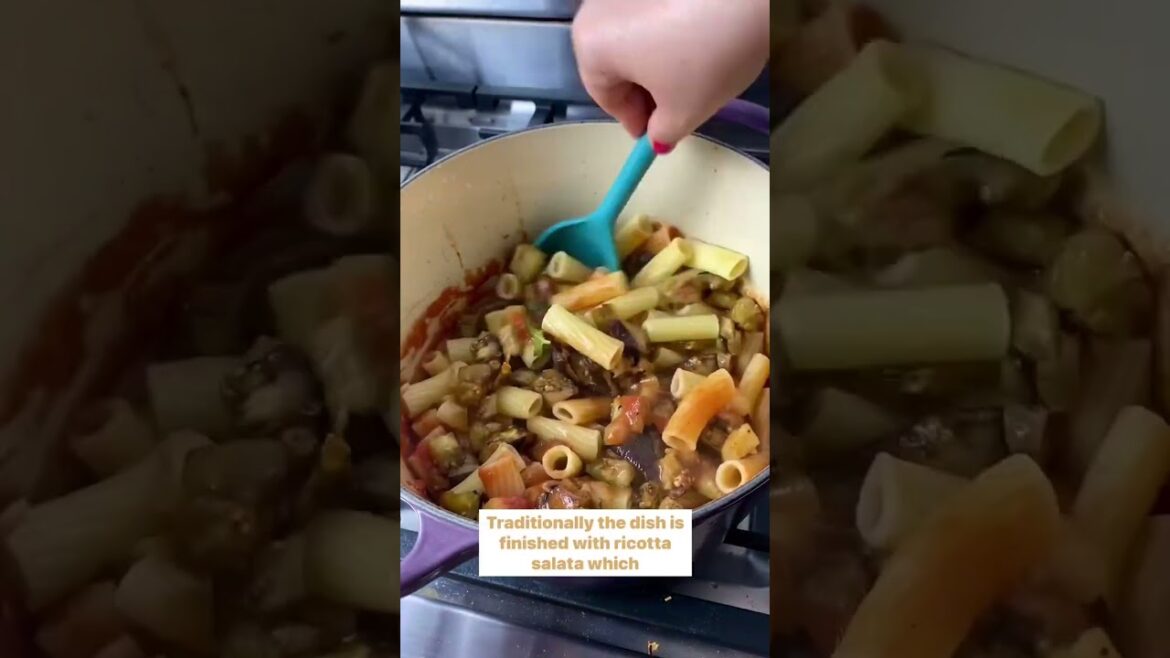 Rigatoni alla Norma. #mediterraneanrecipe #pastatime #rigatoni #italiancuisine #italianfood  #recipe