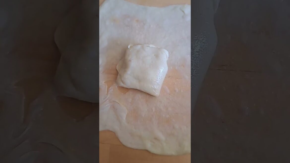 الرغايف المغربية بالعسل Rghaif Marocains au Miel facile et delicieux en Darija الرغايف المغربية بالعسل Rghaif Marocains au Miel facile et delicieux en Darija