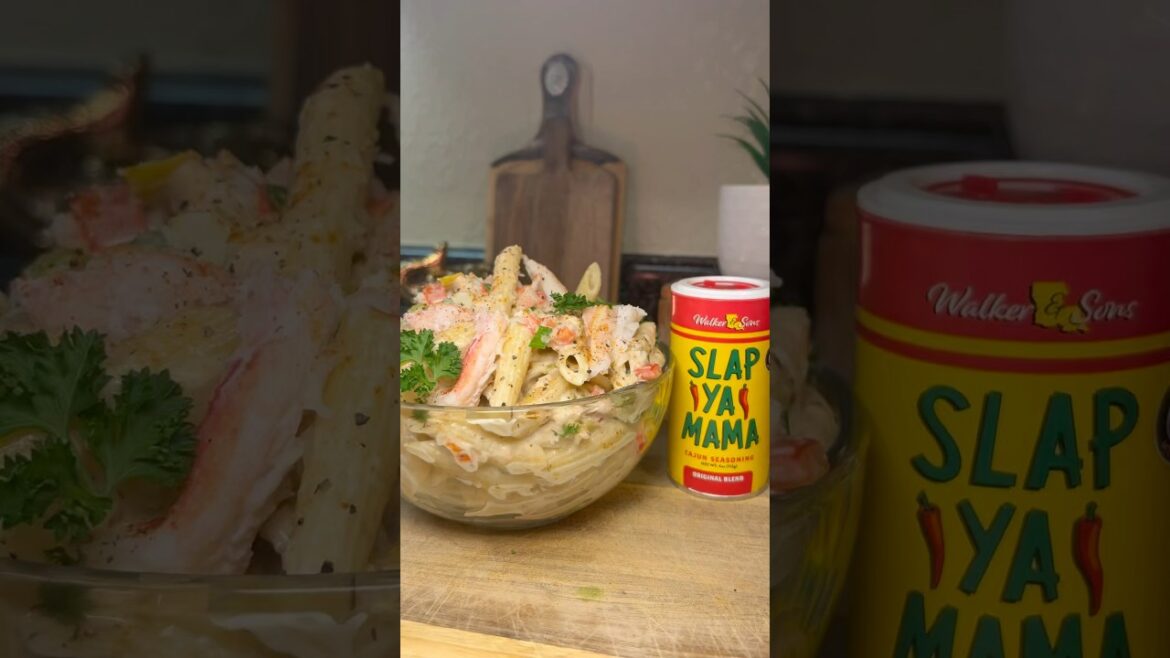 Cajun Crab Pasta Salad, Seafood Salad! Summertime Sides! #bbq #memorialday