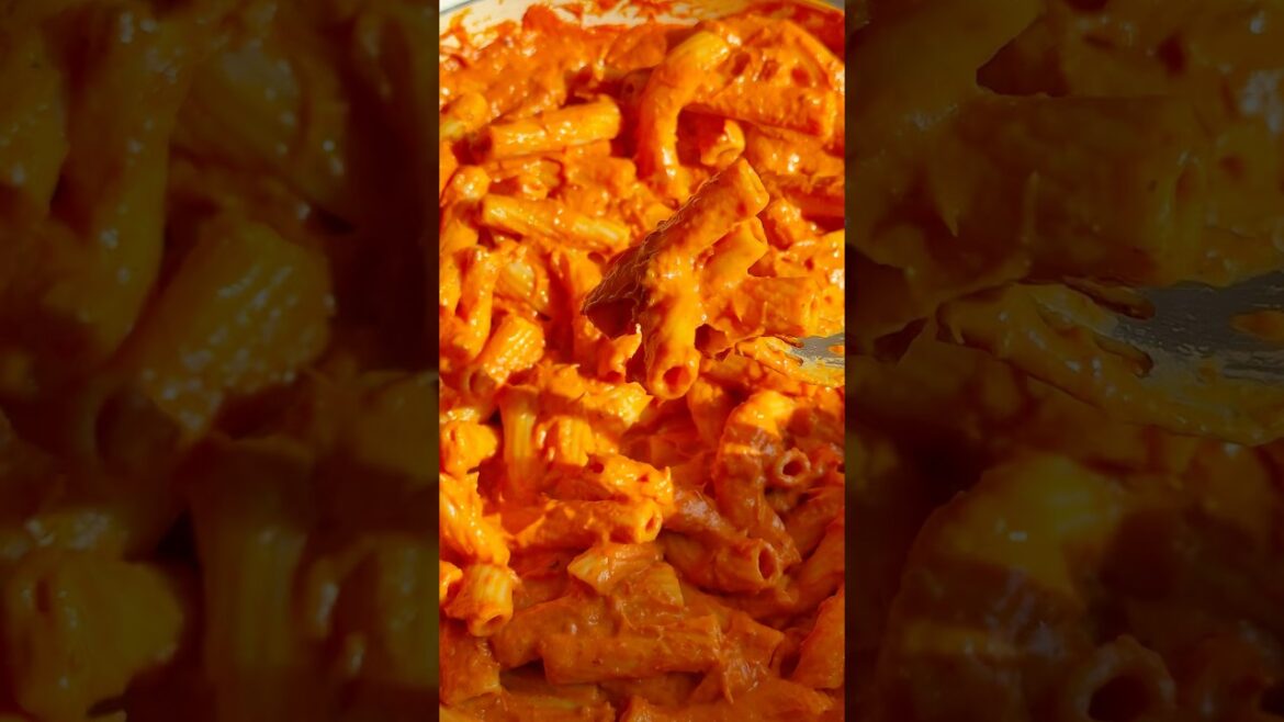 Roasted Pepper & Tomato Pasta #asmr #asmrfood #recipe #easyrecipe #pastarecipe #pasta