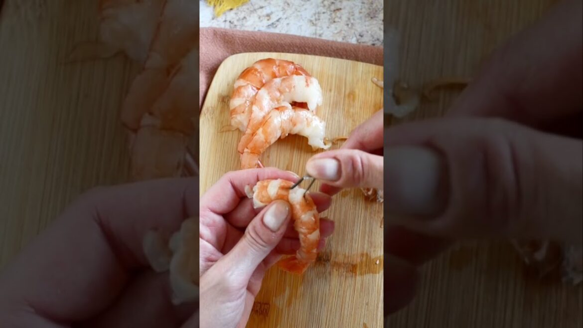 SPIEDINI GAMBERI e VERDURE GRIGLIATE SPIEDINI GAMBERI e VERDURE GRIGLIATE