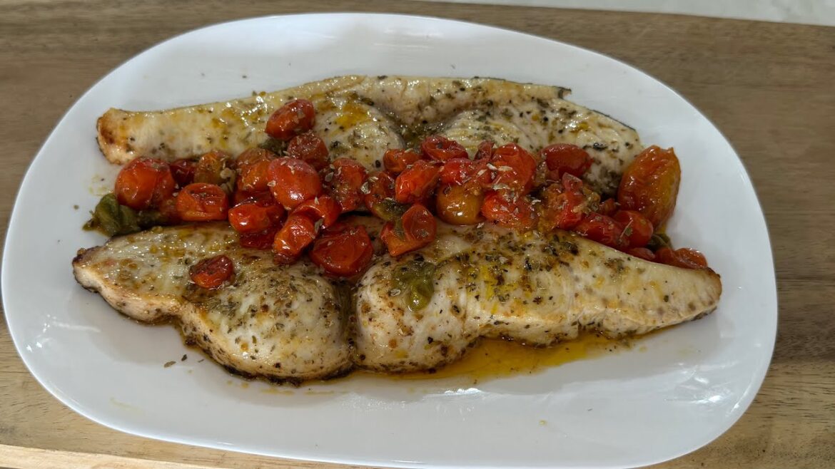 Pesce spada in padella  Pesce spada in padella 