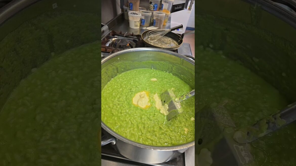 Healthy Courgette Ristto with Lemon Garlic Salmon