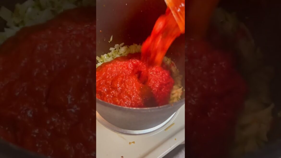 Delicious Mussels Marinara Recipe #weirdcraving #mussels #marinara Delicious Mussels Marinara Recipe #weirdcraving #mussels #marinara