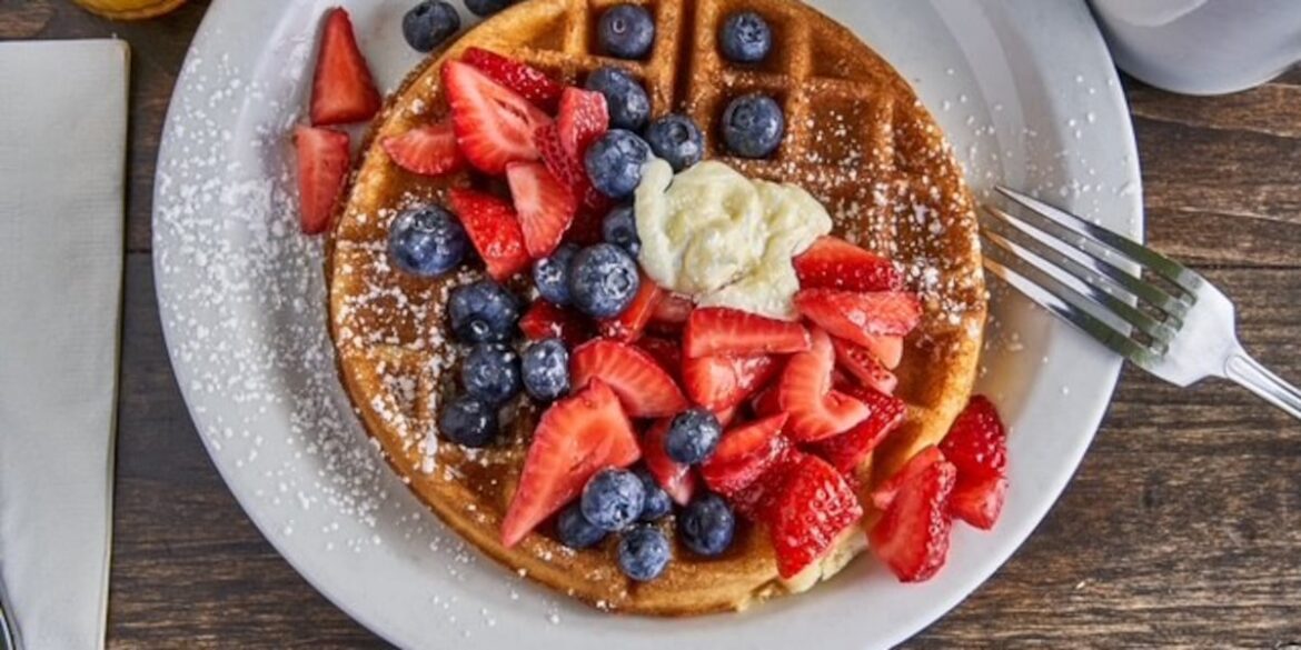 Scottsdale brunch spot to mark 15 years of homestyle cooking