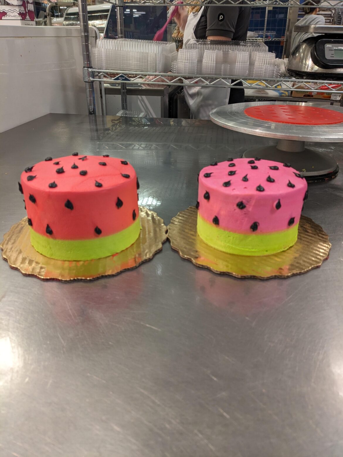 My manager and I are having a debate. Which do you like better, pink or red?