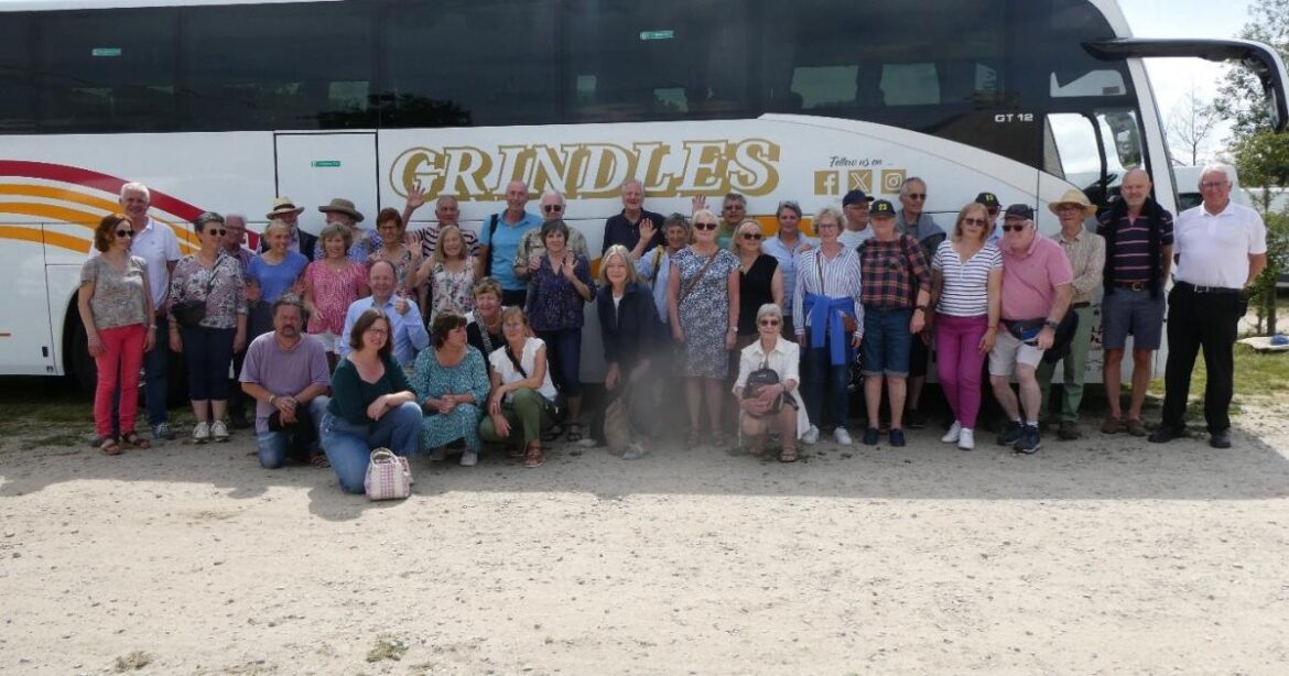 Bisley group visit French twin with Gloucestershire wine Bisley group visit French twin with Gloucestershire wine