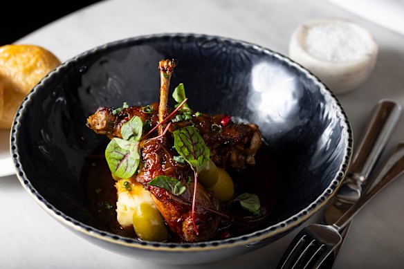 Rabbit braised in white wine.