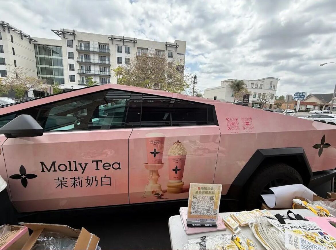 Was headed to a new tea spot until I saw this. I just can’t.