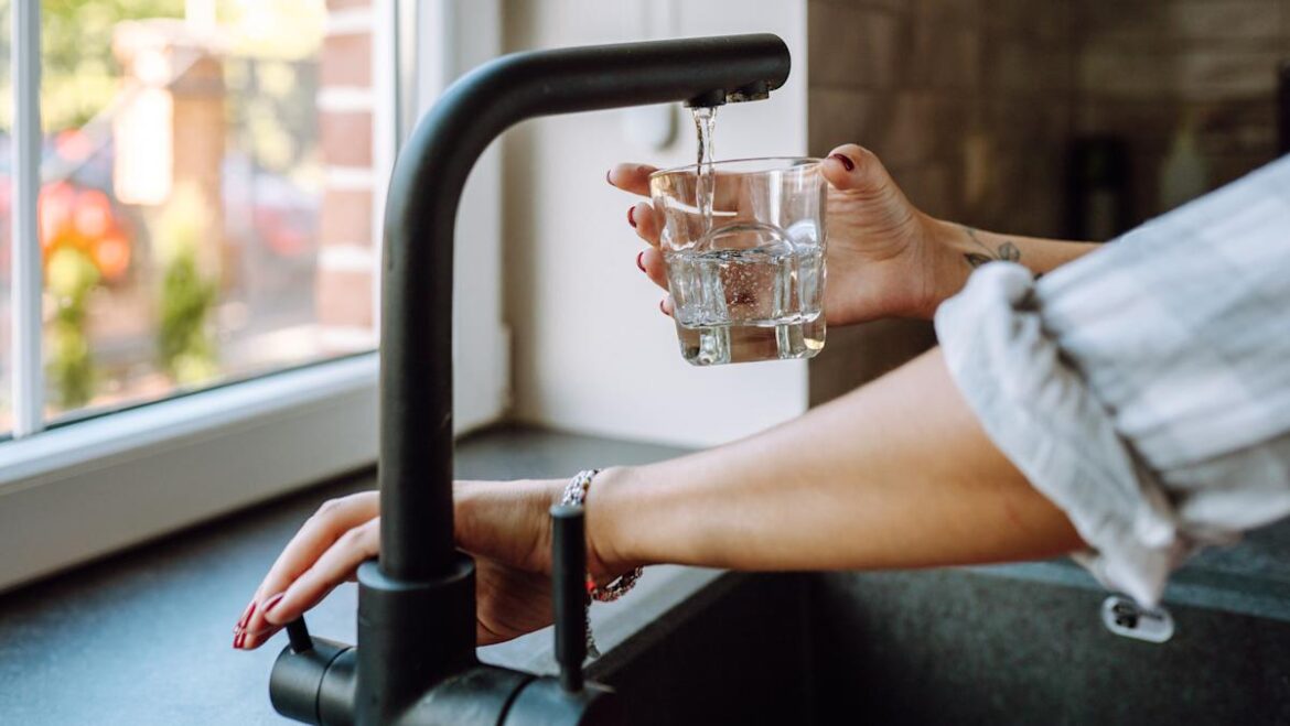 Drink Water As Soon As You Wake Up For Peak Hydration Yahoo lifestyle home