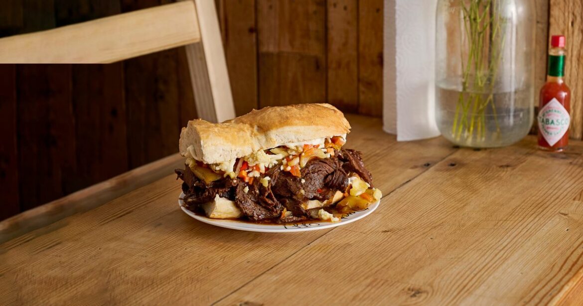 How to make the “Italian beef” sandwich from The Bear How to make the "Italian beef" sandwich from The Bear