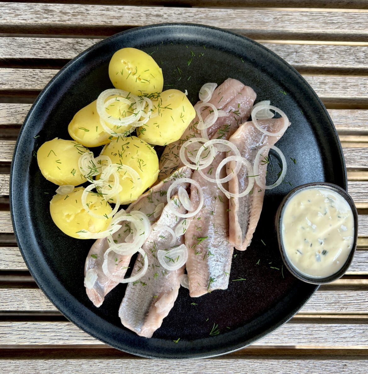 Matjes und Pellkartoffeln