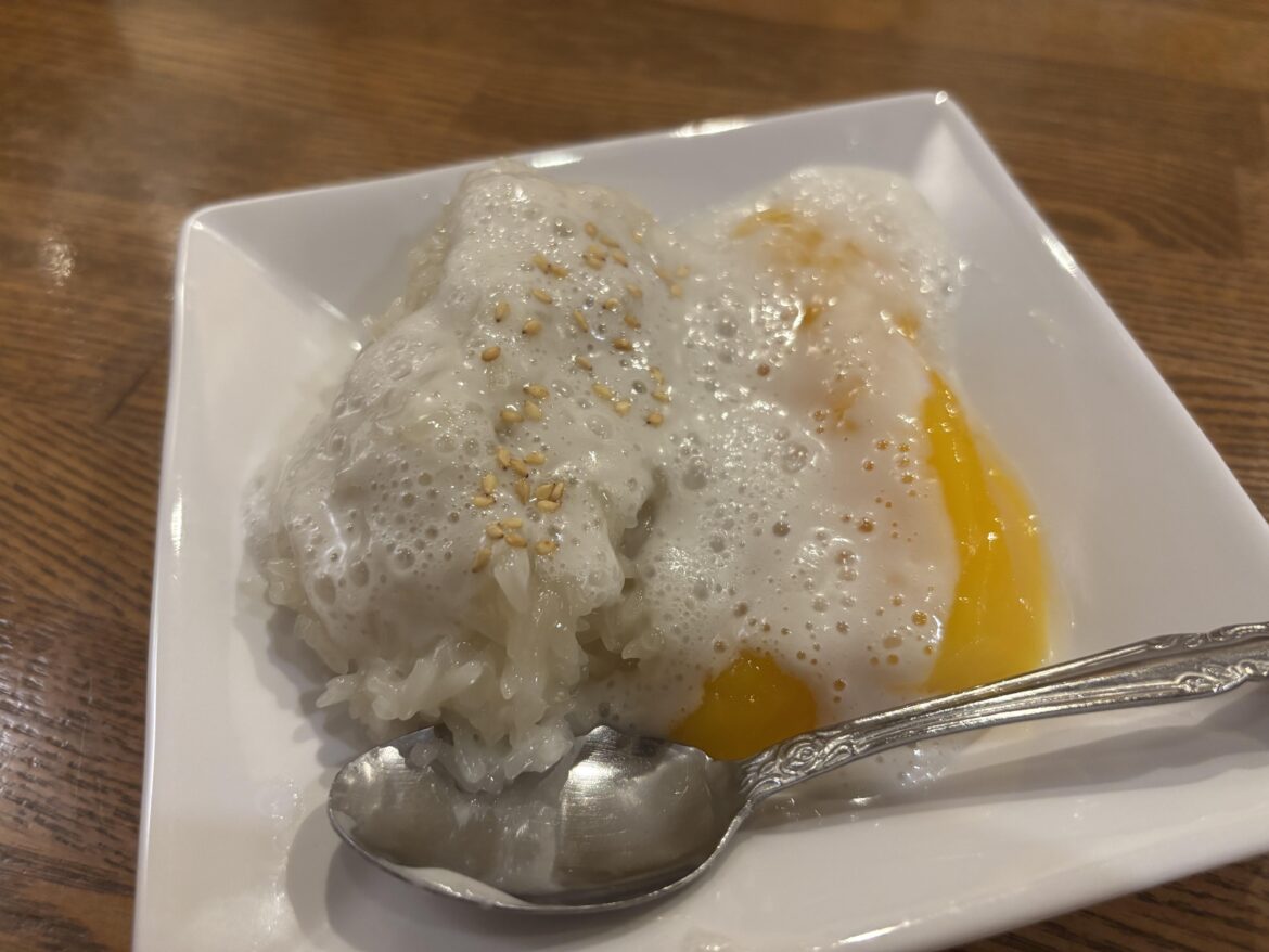 Mango sticky rice