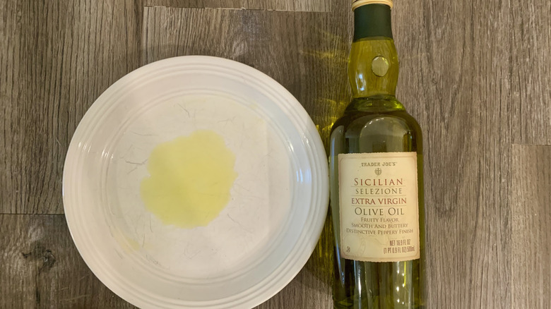 Sicilian Selezione olive oil on table