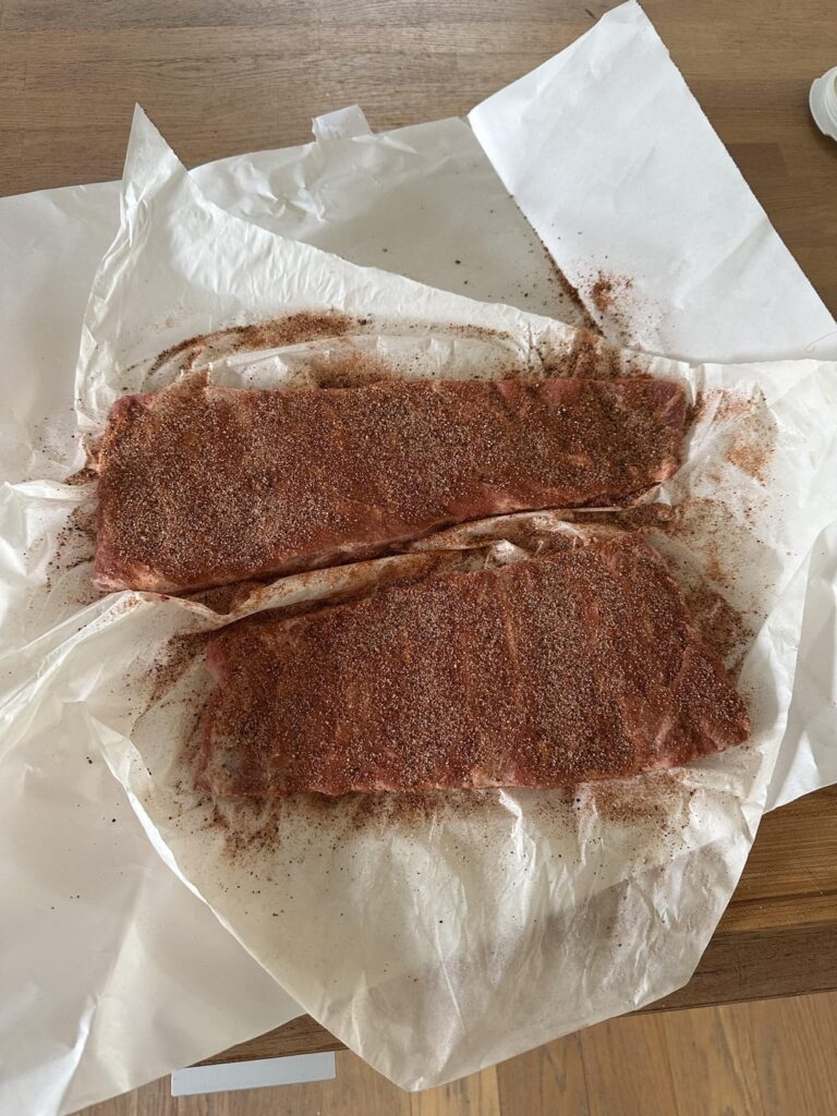 3-2-1 spareribs with Mac’n Cheese