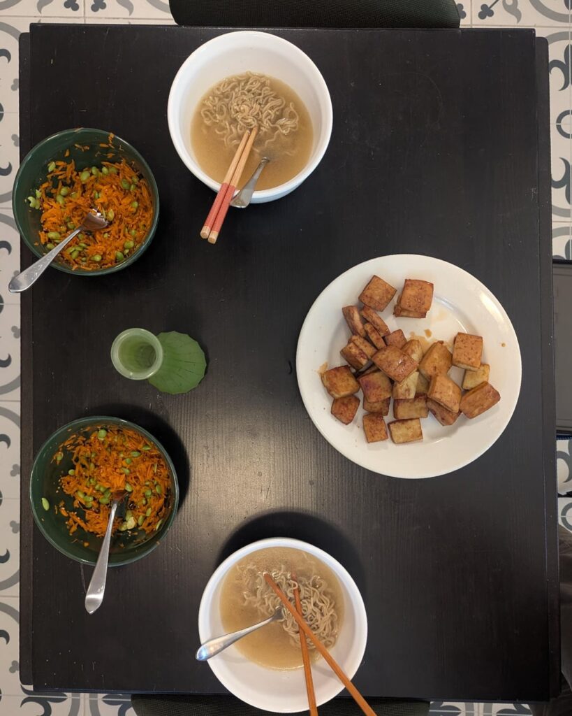 Dinner for two: 415 calories and 52g of protein each