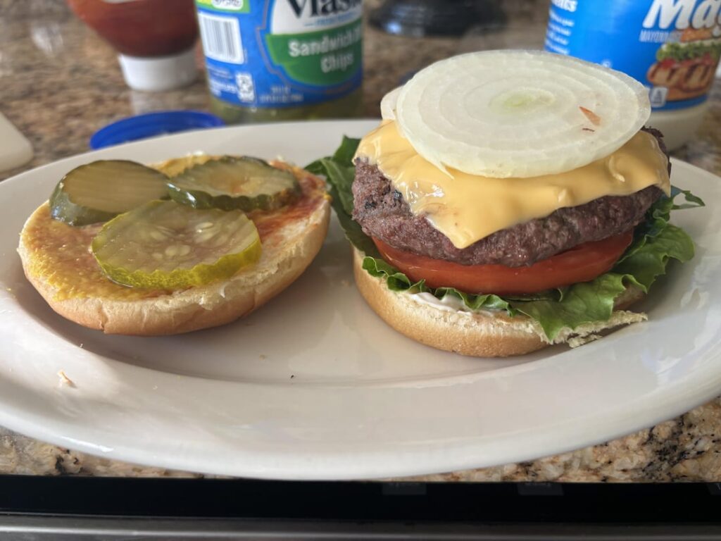Mondo Burger