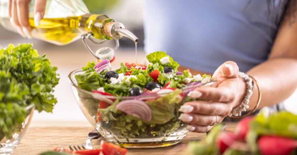 New Research Suggests That the Mind Diet Could Prevent Dementia New Research Suggests That the Mind Diet Could Prevent Dementia