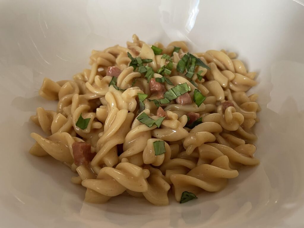 Got this just for you. I hear you like carbonara? Got this just for you. I hear you like carbonara?