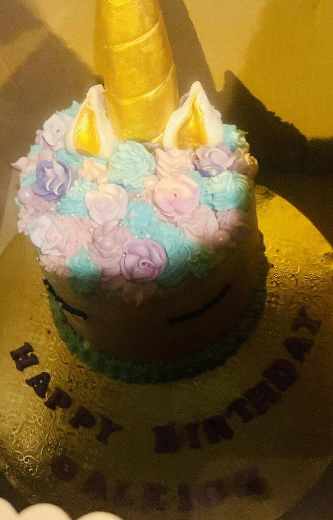 Vanilla cake w/ strawberry buttercream