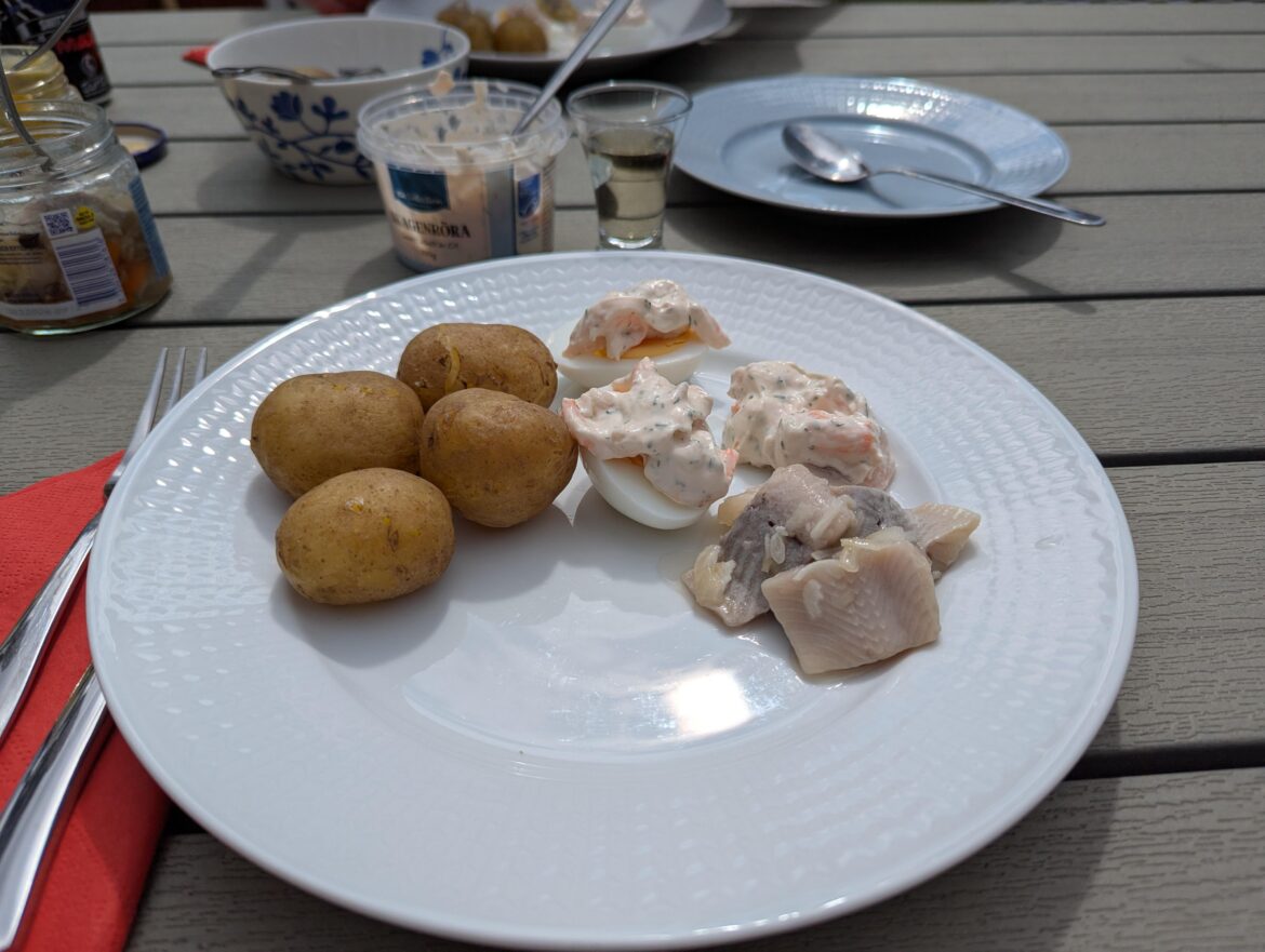 Simple Sill Lunch for Midsummer's Eve