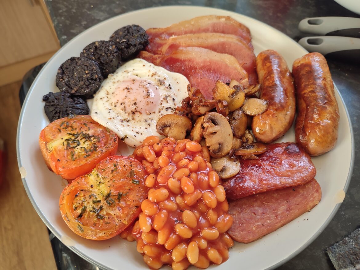 I like fried spam on my breakfast