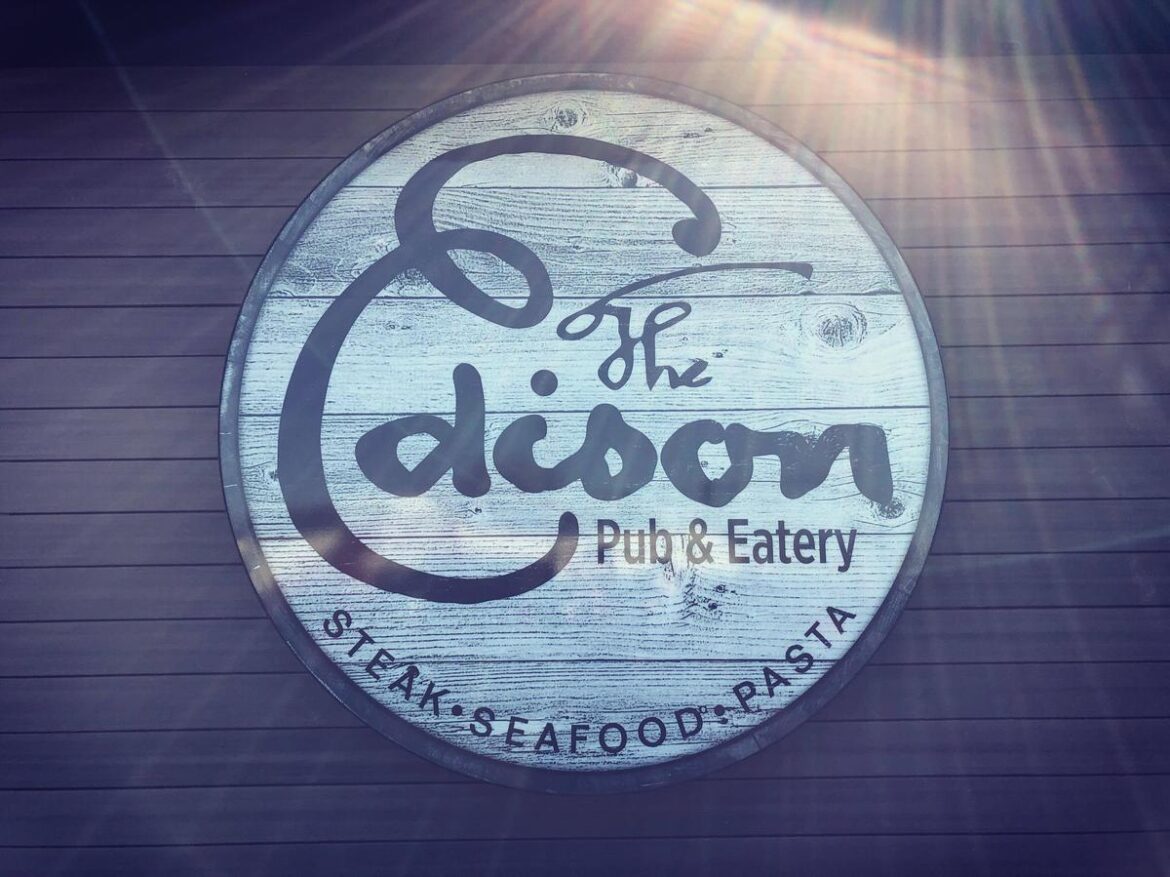 Cedar Rapids Restaurant Closes - New Italian Restaurant Moving In