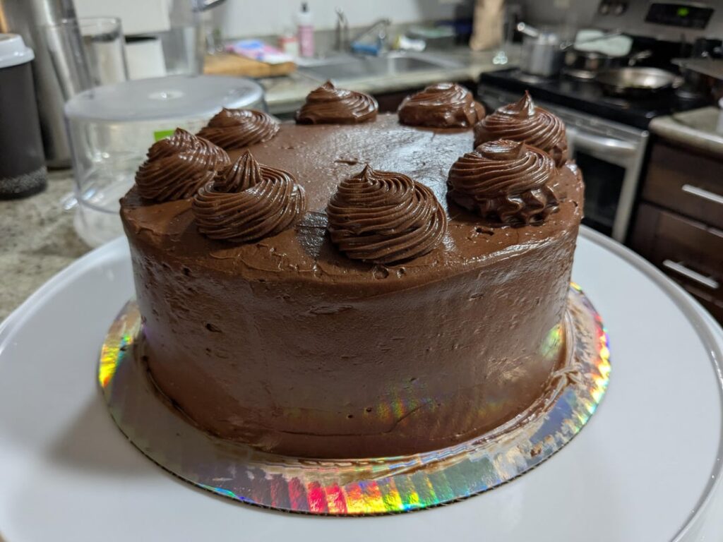 My dad wanted yellow cake and chocolate frosting for his bday, so that's what I made him