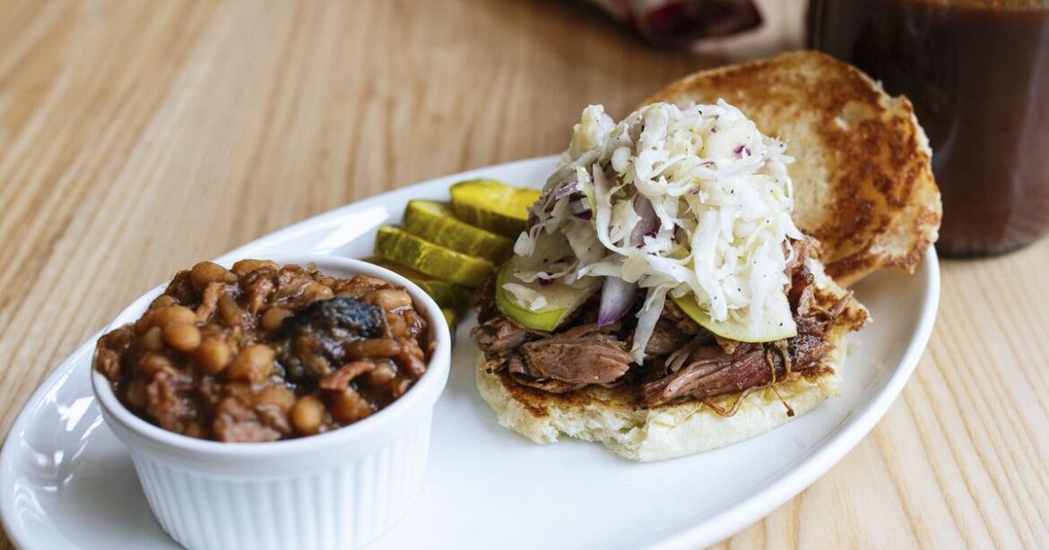 These St. Louis Restaurants Are Offering Take-Home Family Meals