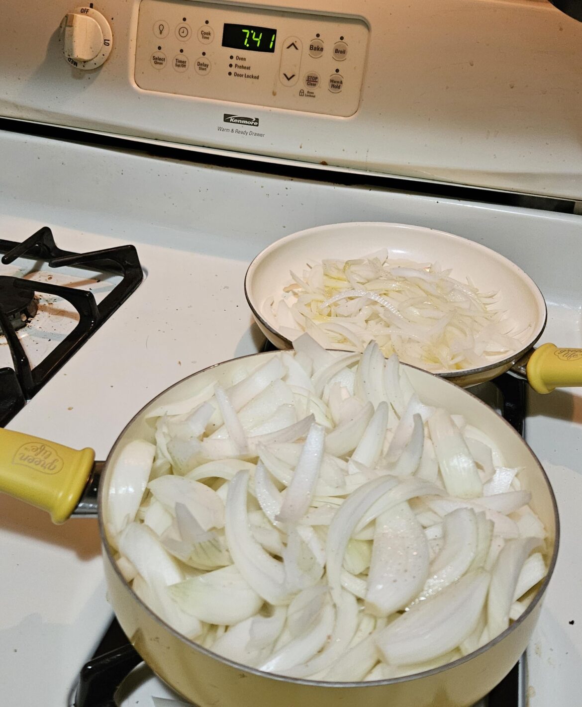 You know EXACTLY what my kitchen smells like right now - and it's heavenly (prepping ahead for Father's Day dinner)