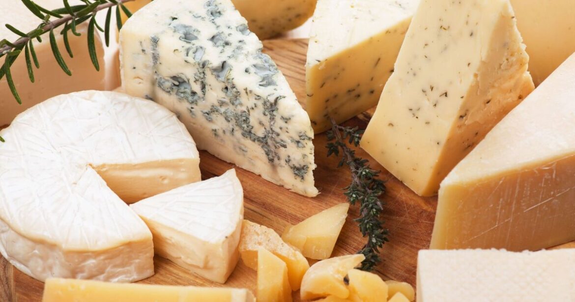 People are just realising they’ve been cutting their cheese ‘wrong’ People are just realising they've been cutting their cheese 'wrong'