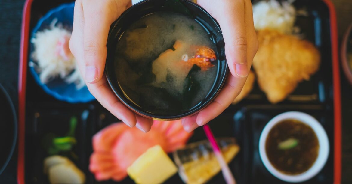 Is The ‘Japanese’ Or ‘Mediterranean’ Diet Healthier? Is The 'Japanese' Or 'Mediterranean' Diet Healthier?