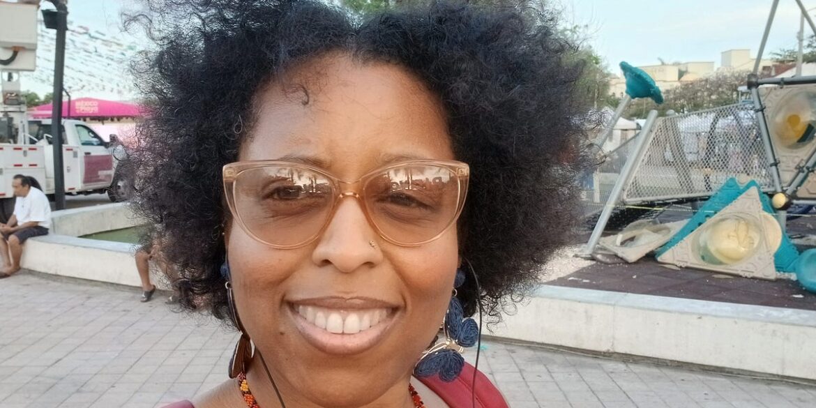 I Took a $12-an-Hour Job at Whole Foods After a Layoff From Higher-Ed