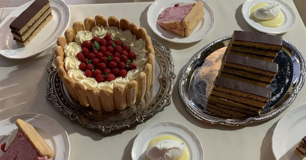 How Food Stylists on ‘Feud’ Recreated NYC Restaurant La Côte Basque