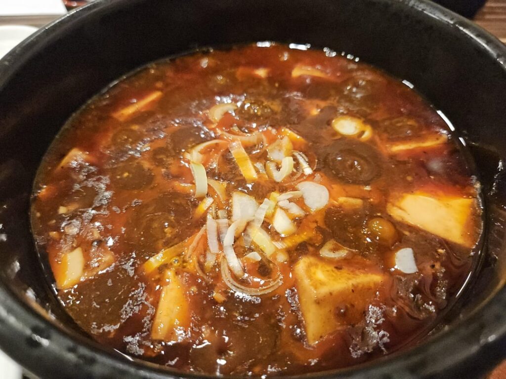 Boiling mapo tofu
