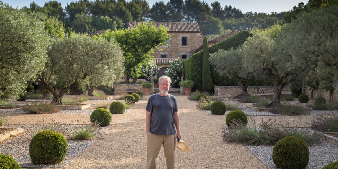 discover Sir Ridley Scott’s Provençal estate through a blend of film, wine, and French heritage discover Sir Ridley Scott's Provençal estate through a blend of film, wine, and French heritage