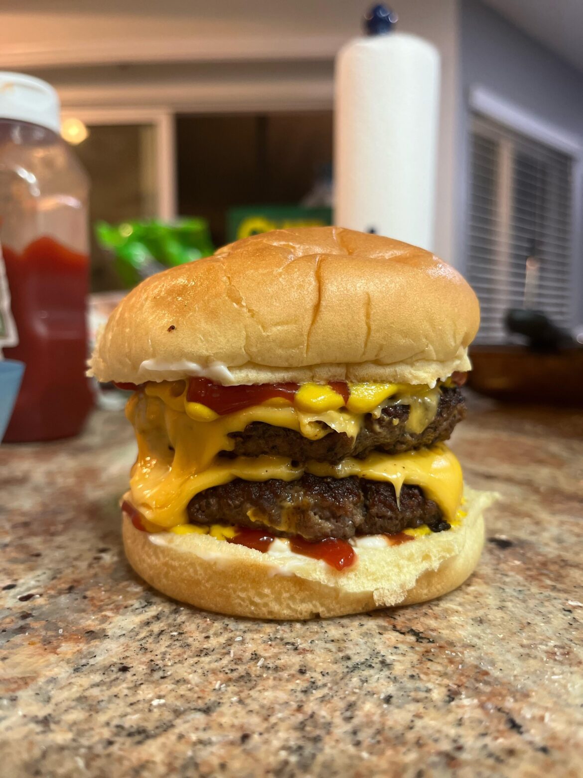 Late night burgers with the gf :)