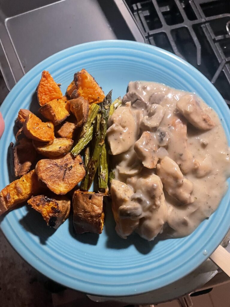 Cream of mushroom chicken, sweet & russet potato’s, asparagus!