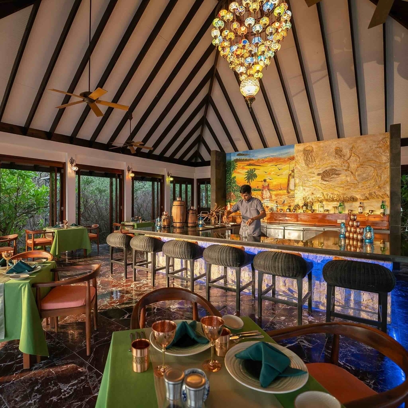 Kanifushi Lantern Bar