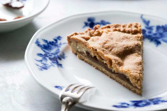 MATTEO CARASSALE The apricot crostata at Ristorante Cacciatori in Piedmont