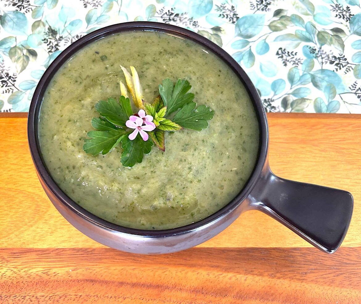 Creamy Green Potato Leek Soup with Asparagus, Spinach, Herbs and Lemon ~ Oil-Free