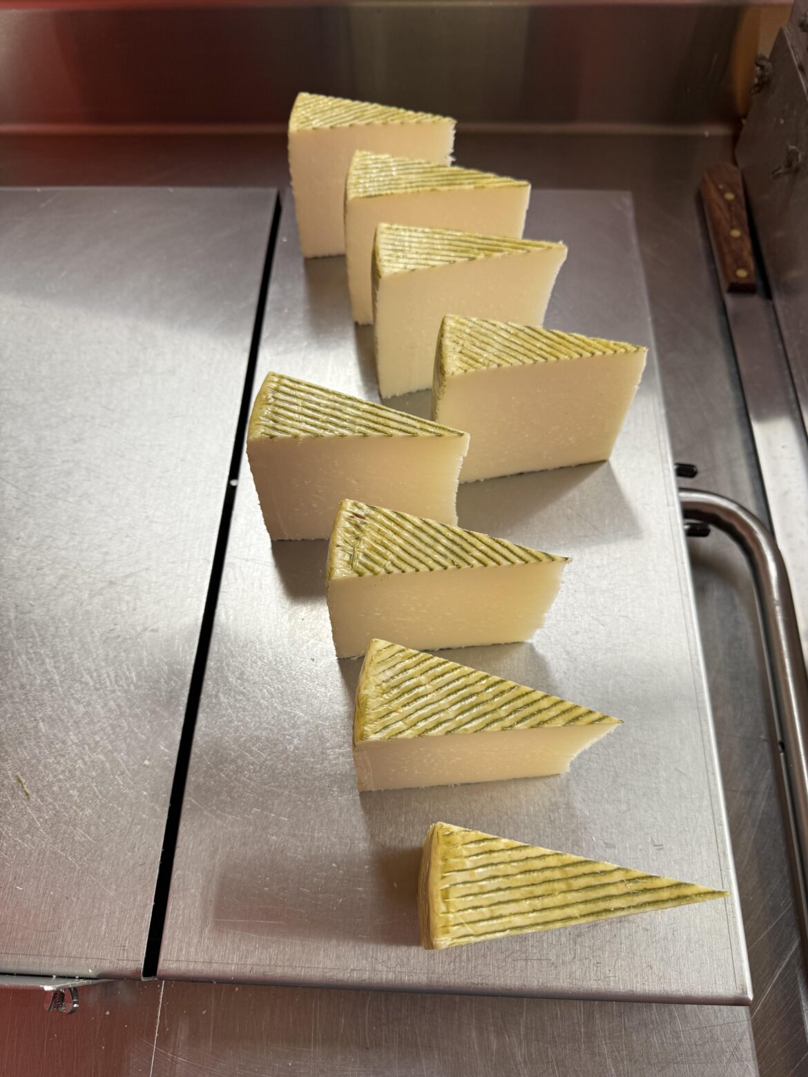 El Atrio Young Manchego, aged 3 months.