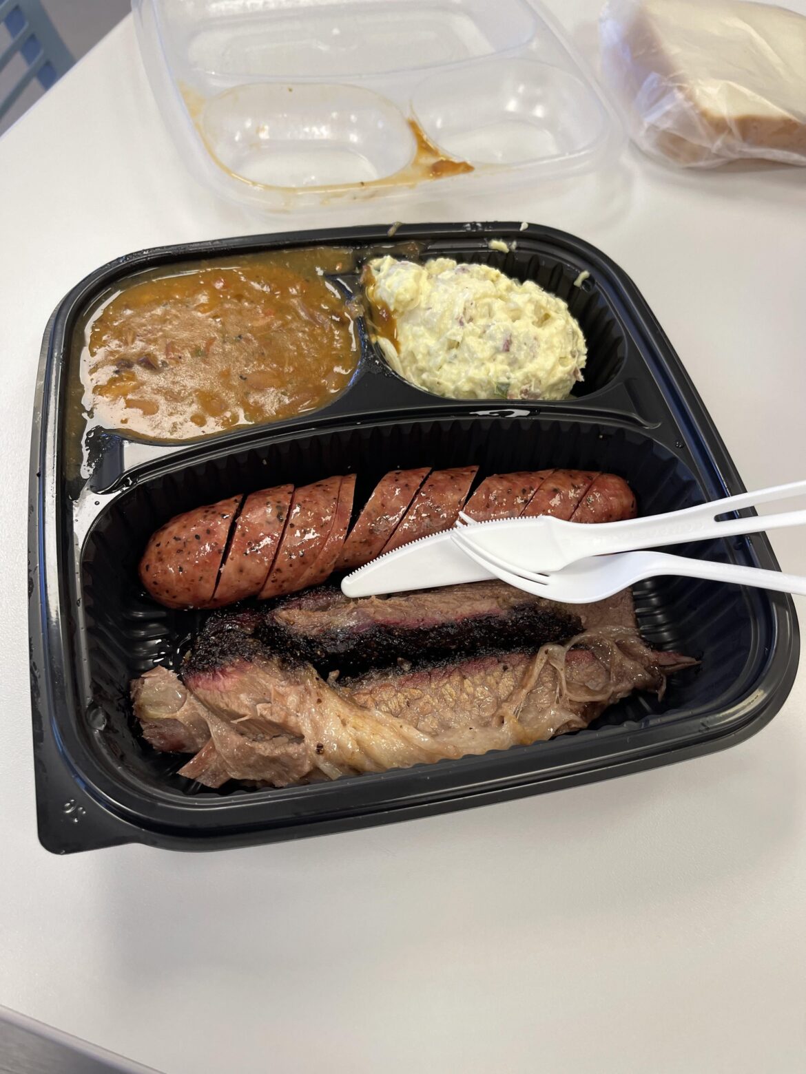 I tried HEB True Texas BBQ today and was thoroughly  disappointed.  Bill Miller is better and that’s not saying much.