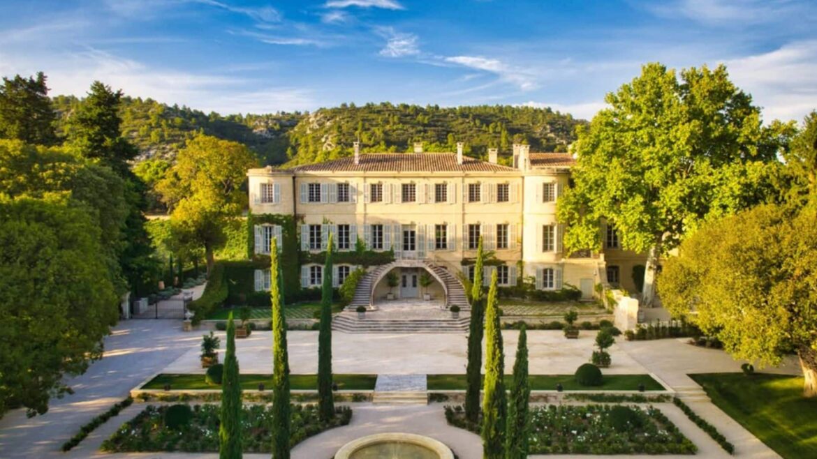 This chic olive oil makes its debut on the most elegant tables – Paris Select